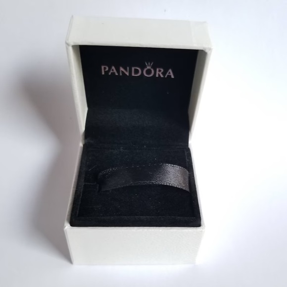 Pandora Las Vegas No Place Like Charm 925 Ale Silver with CZ With Gift Box #191 - Picture 5 of 6